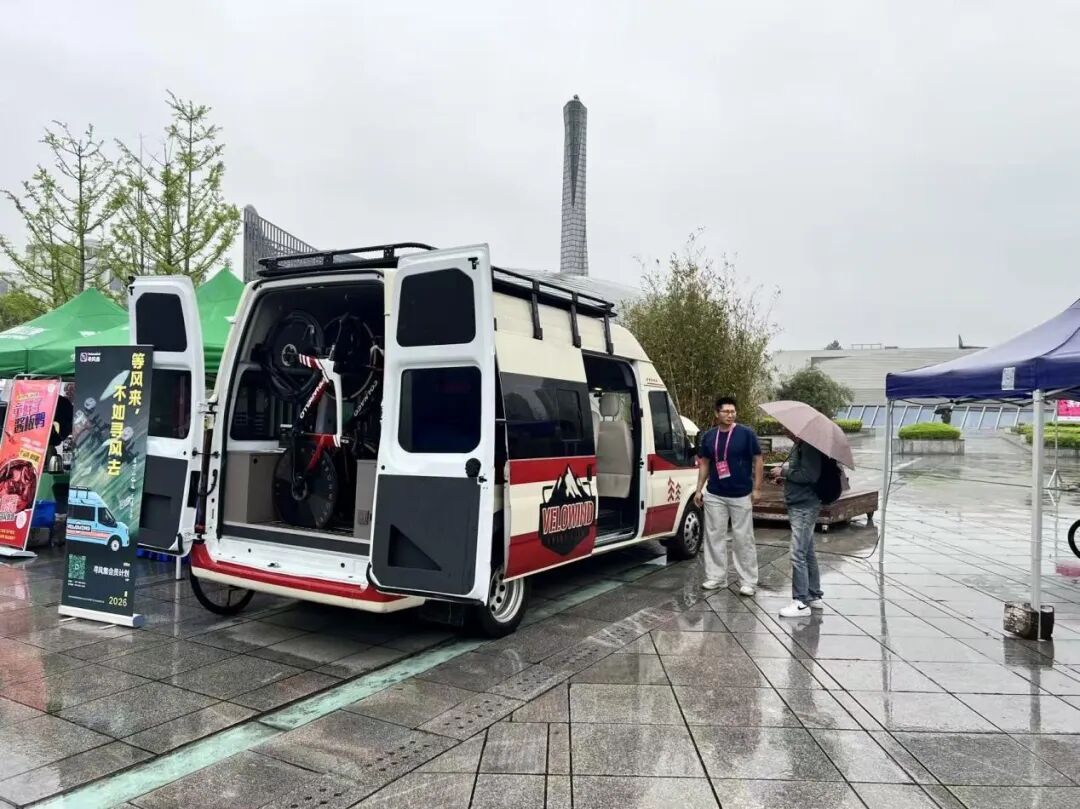 闪耀常德“她铁”赛场｜寻风集亮相铁三赛事，以专业实力圈粉全场！