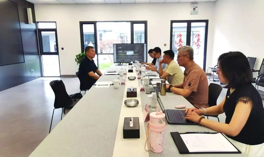 贵州多彩新媒与中国文化产业促进会产业投资分会一行举行交流座谈