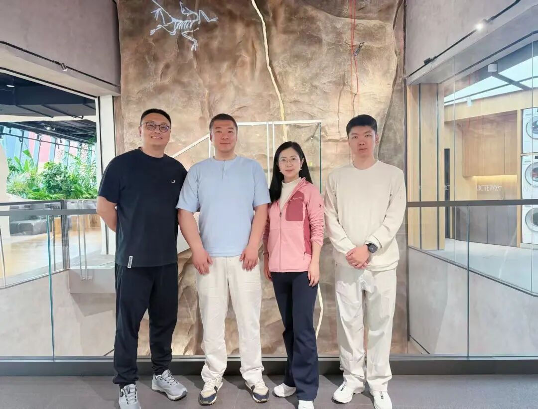 探索户外运动文化新方向 中国文化产业促进会产业投资分会携生态企业上海寻风集网络科技有限公司受邀访问上海始祖鸟博物馆