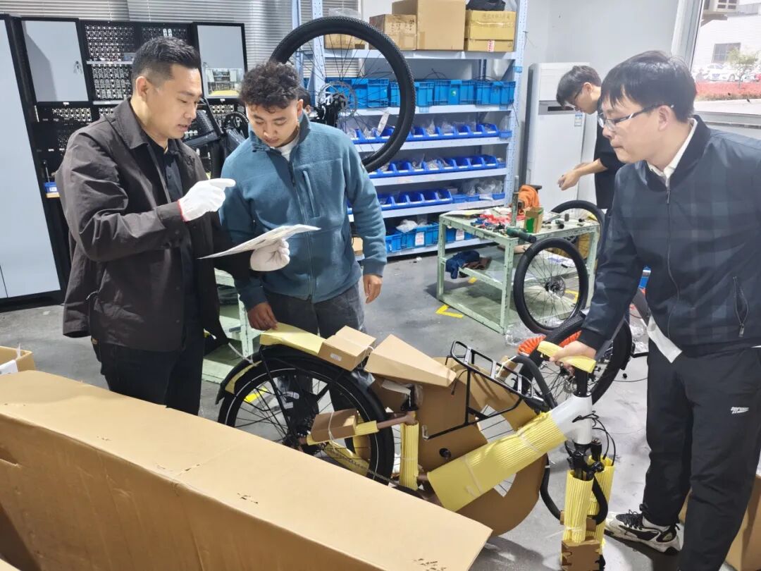 寻风集赴凤凰工厂考察洽谈 共启千岛湖绿色出行新篇章 图片 2